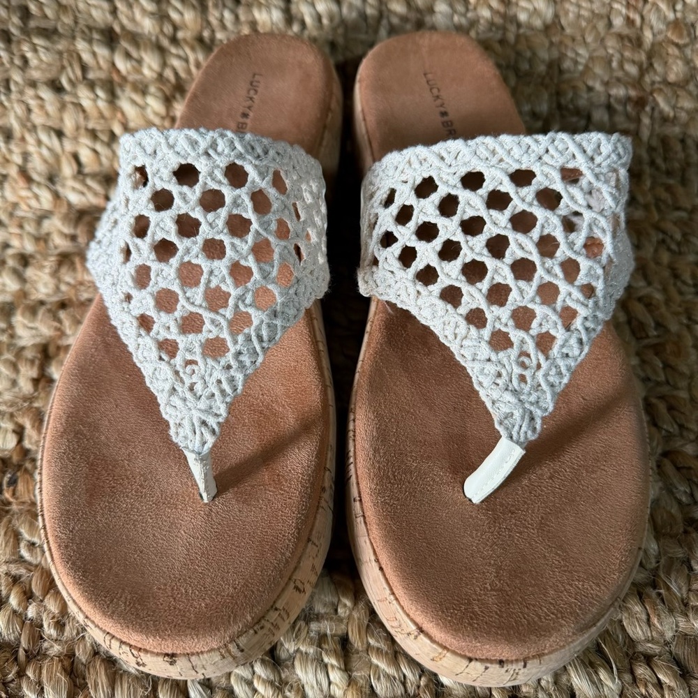 Lucky Brand Women's Jaslene Platform Thong Sandal Wedge Sunflower 9.5 summer - Picture 2 of 11